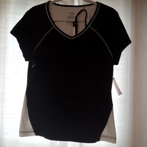 Never worn Danskin Now excersize XXL black and white jersey with headband.